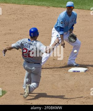 Chicago Cubs first baseman Eric Hosmer plays against the Cincinnati Reds in  a baseball game in Cincinnati, Tuesday, April 4, 2023. (AP Photo/Jeff Dean  Stock Photo - Alamy