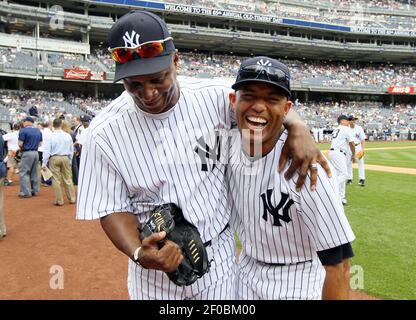 Former New York Yankees' Darryl Strawberry, left, and Orlando El