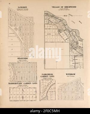 Plat book of Washington County, Minnesota - showing township plats, city and village plats, sub-division plats, and county map - compiled from official records Stock Photo