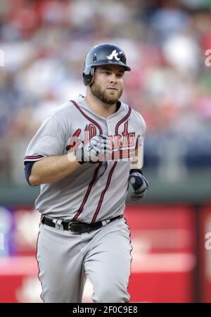 Brian McCann heads home to play for Braves