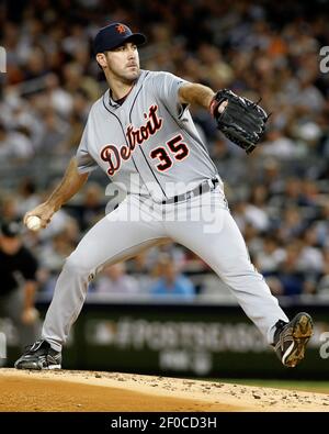 Detroit Tigers starter Justin Verlander pitches against the St. Louis  Cardinals in the fourth inning of a baseball game Friday, June 23, 2006, in  Detroit. (AP Photo/Duane Burleson Stock Photo - Alamy