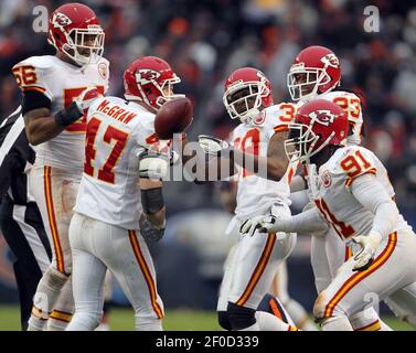 Chicago Bears' Johnny Knox (13) and Devin Hester celebrate Knox's touchdown  in the second half an NFL football game in Chicago, Sunday, Dec. 26, 2010.  (AP Photo/Nam Y. Huh Stock Photo - Alamy