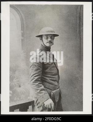 Poet Joyce Kilmer in uniform during his service in the 165th Infantry Regiment Stock Photo