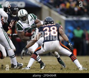 Bears defensive end julius peppers hi-res stock photography and images -  Alamy