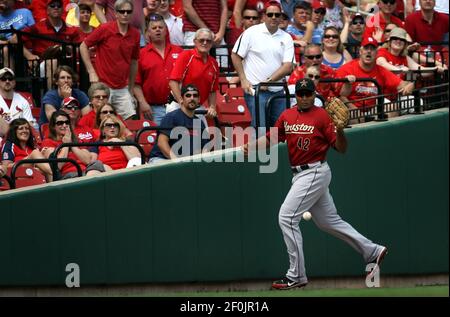 Houston Astros outfielder Carlos Lee catches a fly ball during a Major  League Baseball spring training workout Friday, Feb. 22, 2008 in Kissimmee,  Fla. (AP Photo/David J. Phillip Stock Photo - Alamy