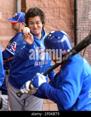 Luis Alonso Mendoza or Luis Mendoza pitcher during spring training for the  Royals of Kasas City at the surprise baseball complex. Major League Basebal  Stock Photo - Alamy