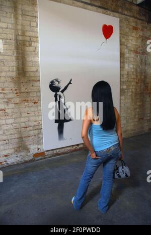 "Barely Legal" Art Exhibition By Banksy. 16 September 2006 - Los