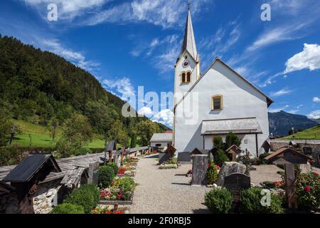 Church St. Barbara with cemetery, Oberstdorf-Tiefenbach, Oberallgaeu, Allgaeu, Bavaria, Germany Stock Photo