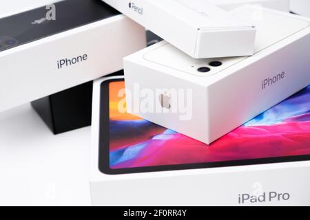 IPad pro, iphone, 11 black and white boxes, March 2021, San Francisco, USA Stock Photo