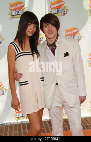 MELISSA LINGAFELT & DRAKE BELL NICKELODEON'S 20TH KIDS CHOICE AWARDS ...