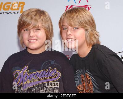 Mega katta sik porno videolar Paypoq va külotlu çoraplarda havaskor porno