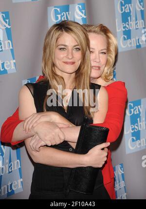 Clementine Ford and Mother Cybill Shepherd - An Evening With Women, Art