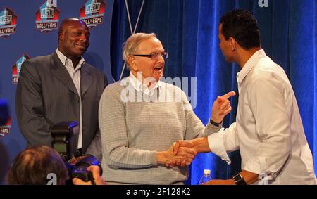 Bruce Smith of the Buffalo Bills Stock Photo - Alamy