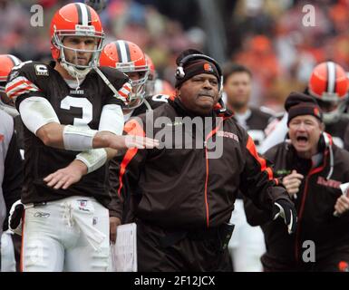 Condoleezza Rice Models Cleveland Browns Jersey for NFL