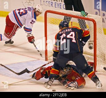 Florida Panthers goalie Craig Anderson makes a save against the Ottawa  Senators during the third period of an NHL hockey game Tuesday, March 31,  2009, in Sunrise, Fla. The Panthers won 5-2. (