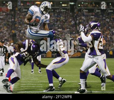 Detroit Lions receiver Calvin Johnson (81) runs for an 11-yard gain against  the Chicago Bears during the second quarter at Soldier Field in Chicago on  October 28, 2007. The Lions won 16-7. (