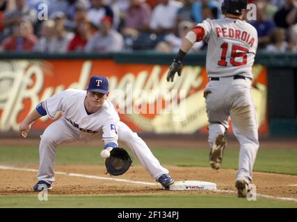 Texas Rangers first baseman Hank Blalock during a baseball game against the  Tampa Bay Rays, Saturday, July 4, 2009, in Arlington, Texas. (AP Photo/Matt  Slocum Stock Photo - Alamy