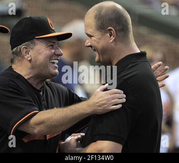 April 1, 2011; Oakland, CA, USA; Former Oakland Athletics pitcher Dave  Stewart throws out the ceremonial first pitch before the game against the  Seattle Mariners at Oakland-Alameda County Coliseum Stock Photo - Alamy