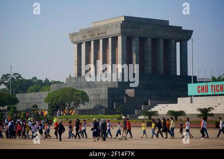 People queuing to visit Ho Chi Minh's grand mausoleum, Ba Dinh Square, Hanoi, Vietnam Stock Photo