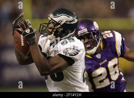 Philadelphia Eagles Reggie Brown makes a reception against the