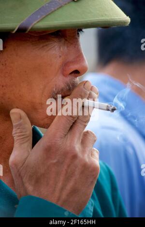 how to smoke a cigarette for beginners How to Enjoy a Cigarette (with Pictures)