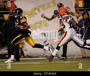 30 November 2008. Steeler Wide Receiver Nate Washington (85) gets up  following a second quarter pass reception. The Pittsburgh Steelers defeated  the New England Patriots 33 to 10 on a rain soaked