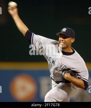 Mariano Rivera #42 New York Yankees Pullover Batting Practice