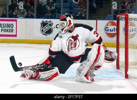 Martin Brodeur Sparkled as New Jersey Devils Warded Off Pittsburgh Penguins  4-1 - All About The Jersey