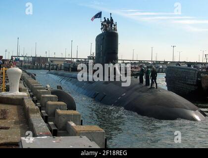 US Navy The Navy's newest attack submarine, PCU Virginia (SSN 774 ...