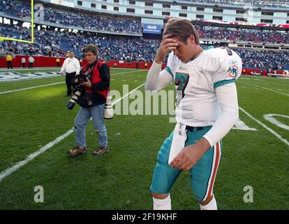 FOXBORO, MA - OCTOBER 24: Patriots #37 Rodney Harrison cheers after  breaking up a pass to Wayne Chrebet late in the fourth quarter with 8 yds  to go to pull ahead during