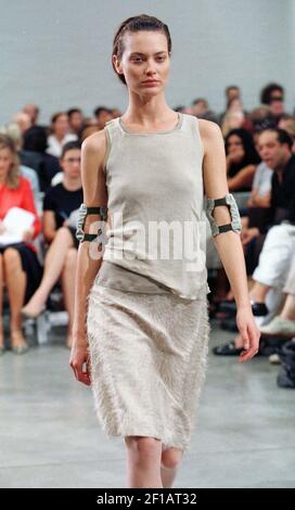 Helmut Lang Spring 1999 Ready to Wear Fashion Show News Photo