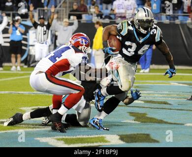 October 25, 2009: Buffalo Bills running back Marshawn Lynch #23 scores  Buffalo's second touchdown of the game. The Buffalo Bills defeated the  Carolina Panthers 20-9 at Bank of America Stadium in Charlotte