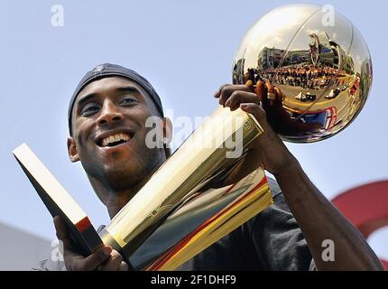 Victory parade for 2009 NBA Champion Los Angeles Lakers, June 16, 2009  Stock Photo - Alamy