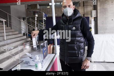 Barcelona, Spain. 07th Mar, 2021. Members, Players and managers of FC  Barcelona come to vote in
