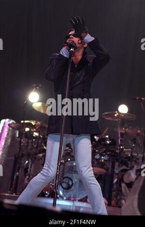 INXS in concert at Wembley Arena in London, UK. 18th June 1997 Stock Photo