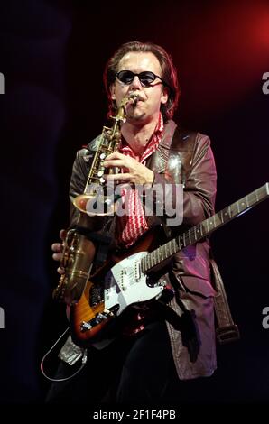 INXS in concert at Wembley Arena in London, UK. 18th June 1997 Stock Photo