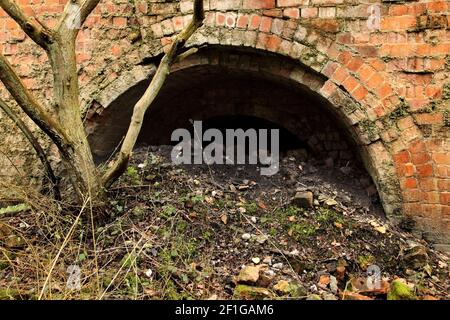 Remains of kilns at Skelsey's Port Adamant Cement Works, Barton on Humber, UK, operative from 1892-1927. Stock Photo