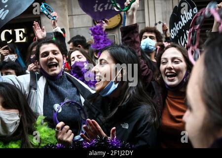 Istanbul, Turkey. 08th Mar, 2021. Demonstrators chant slogans during the International Women's Day celebration in Istanbul. Several people gathered in Istanbul to celebrate the International women's day which falls on 8th March. Credit: SOPA Images Limited/Alamy Live News Stock Photo