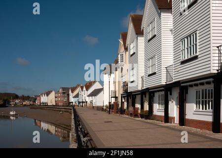 WIVENHOE, ESSEX, UK - APRIL 17, 2010:  New Houses on the Quayside Stock Photo
