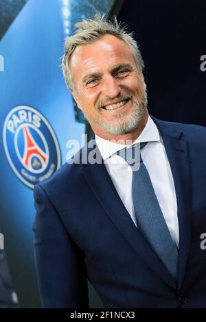 David Ginola fête ses 54 ans! Retour sur une légende qui a fait la gloire du Paris Saint-Germain - Football