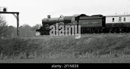 GWR Castle Class No 5029 Nunney Castle approaching Chippenham with the westbound Great Britain III rail-tour. 6th April 2010. Stock Photo