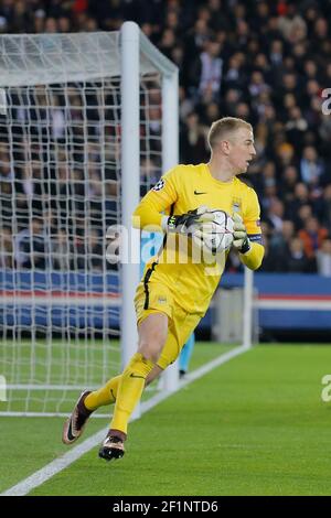 Joe Hart (Manchester City FC) during the UEFA Champions League quarter final football match, 1st leg, between Paris Saint Germain and Manchester City on April 6, 2016 at Parc des Princes stadium in Paris, France - Photo Stephane Allaman / DPPI Stock Photo