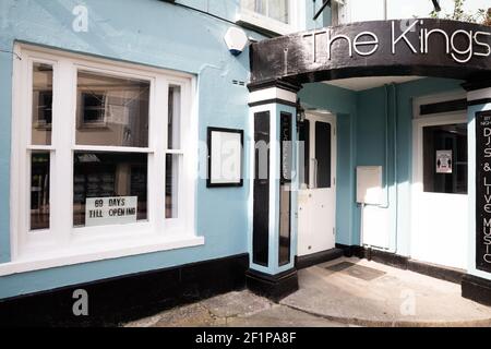 Falmouth,Cornwall,UK,9th March 2021,Deserted Falmouth during Lockdown. The Kings Bar has a sign in the window counting down 69 days till re opening .Credit Keith Larby/Alamy Live News Stock Photo