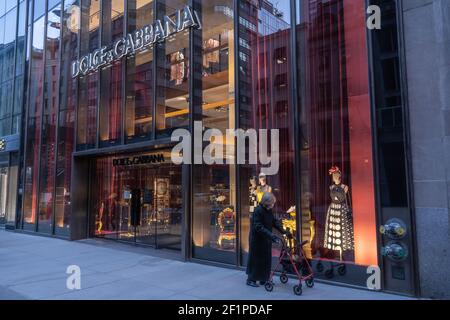 Dolce gabbana shop 5th avenue