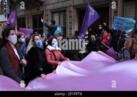 Istanbul, Turkey. 08th Mar, 2021. People gather during a demonstration within the International Women's Rights Day at Taksim in Istanbul, Turkey on March 08, 2021. (Photo by Dilara Acikgoz/INA Photo Agency/Sipa USA) Credit: Sipa USA/Alamy Live News Stock Photo