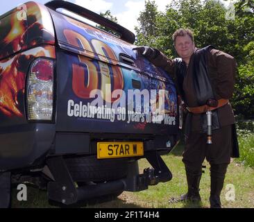 star wars fanatic luke skywalker with his star war decorated 4 x 4 and number plate pic mike walker, 2007 Stock Photo