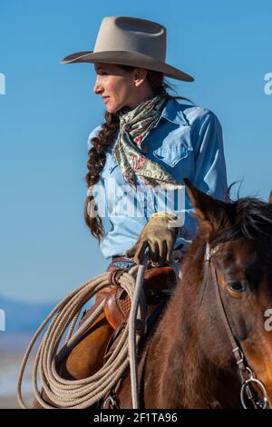 Woman entering Cowboys & Daisies (women's clothing store), Breckenridge,  Colorado USA Stock Photo - Alamy