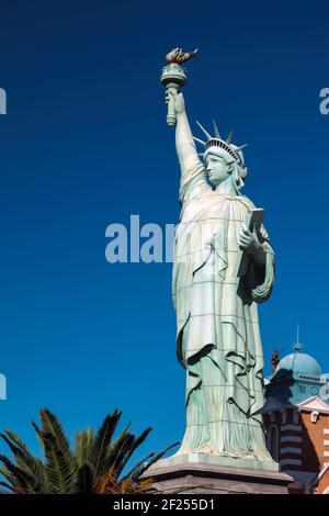 Replica Statue of Liberty at New York New York Hotel in Las Vegas Stock Photo