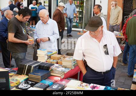 People at Seville's oldest street market, Mercadillo de los Jueves, Thursday market, , Seville, Andalucia, Spain Stock Photo