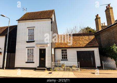 Ye Old Fire Station in North Road, Rochford, Essex, UK. C18 with later alterations. Timber framed and weatherboarded. Grade II listed building Stock Photo
